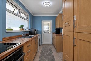 Kitchen- click for photo gallery